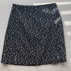 Brandy Melville Black Floral Pencil Skirt